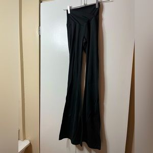 Aerie Black Flared Leggings (see description)